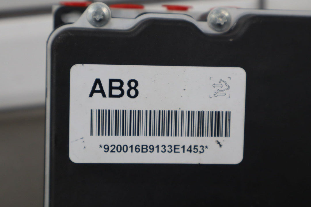 2010 - 2011 Chevy Camaro ABS Brake Pump/Module Assembly OEM