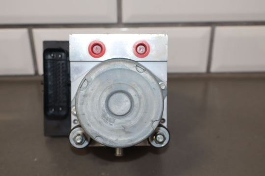 2010 - 2011 Chevy Camaro ABS Brake Pump/Module Assembly OEM