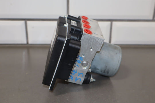2010 - 2011 Chevy Camaro ABS Brake Pump/Module Assembly OEM