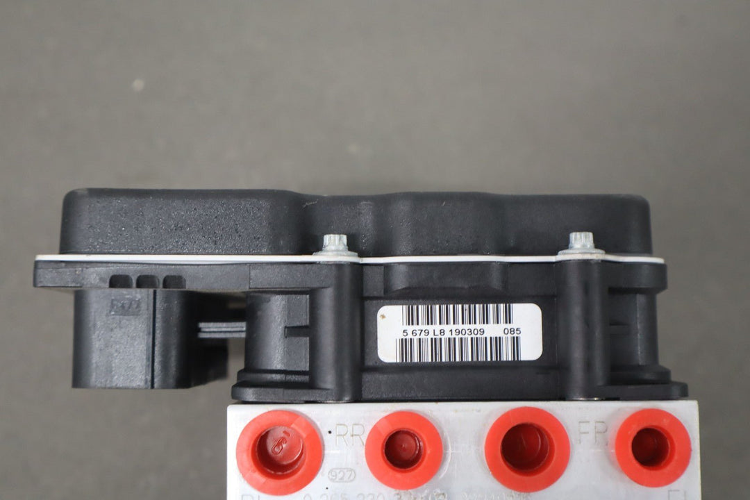 2010 - 2011 Chevy Camaro ABS Brake Pump/Module Assembly OEM