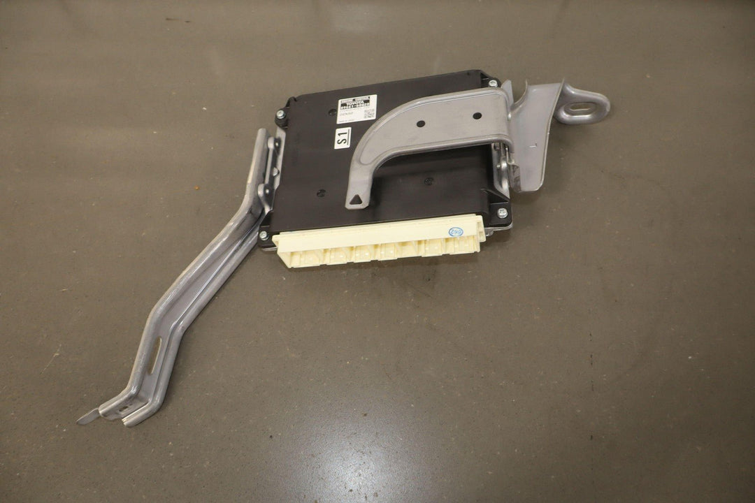 2010 - 2011 Lexus GX460 Engine Control Module ECM ECU