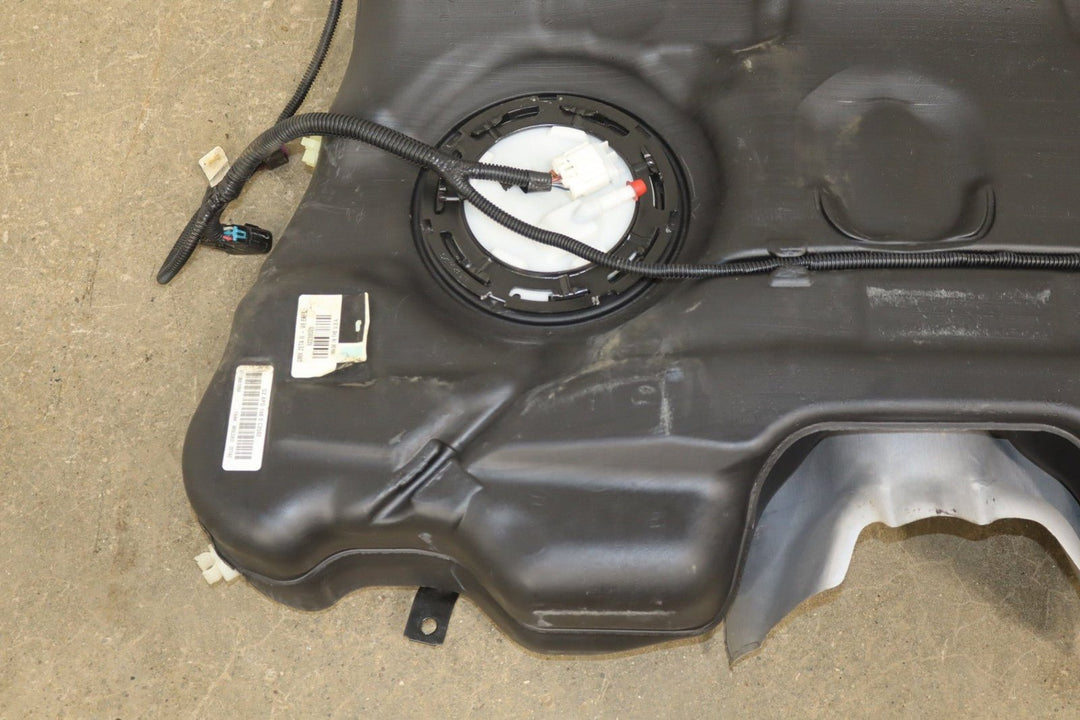 2010 - 2012 Chevrolet Camaro SS 6.2L V8 LS3 L99 Fuel Tank with Pump 22790878 OEM