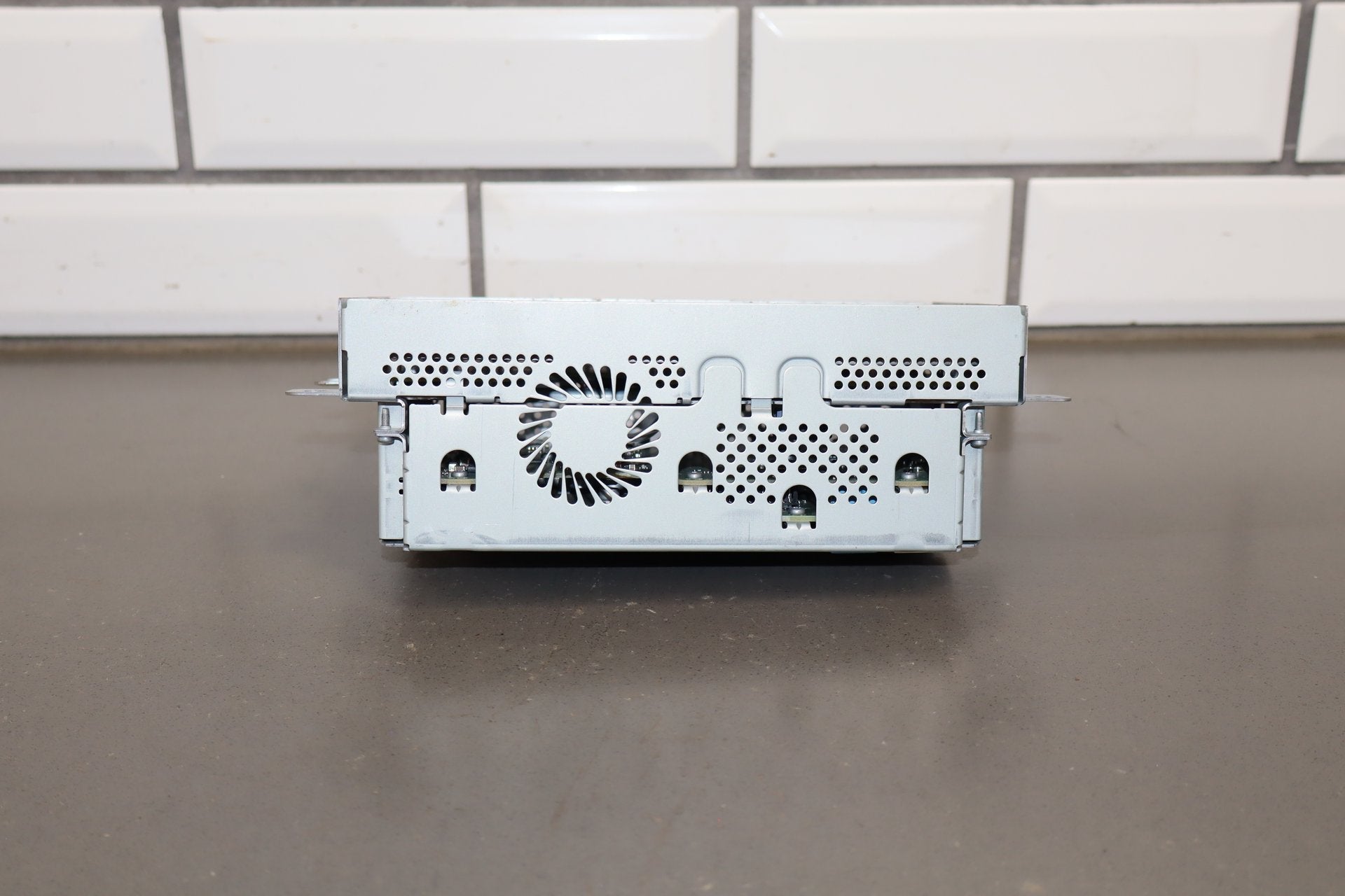 2010-2012 Jaguar XJ Info/GPS/TV Digital Screen Display P/N: CW93-10E889-CB