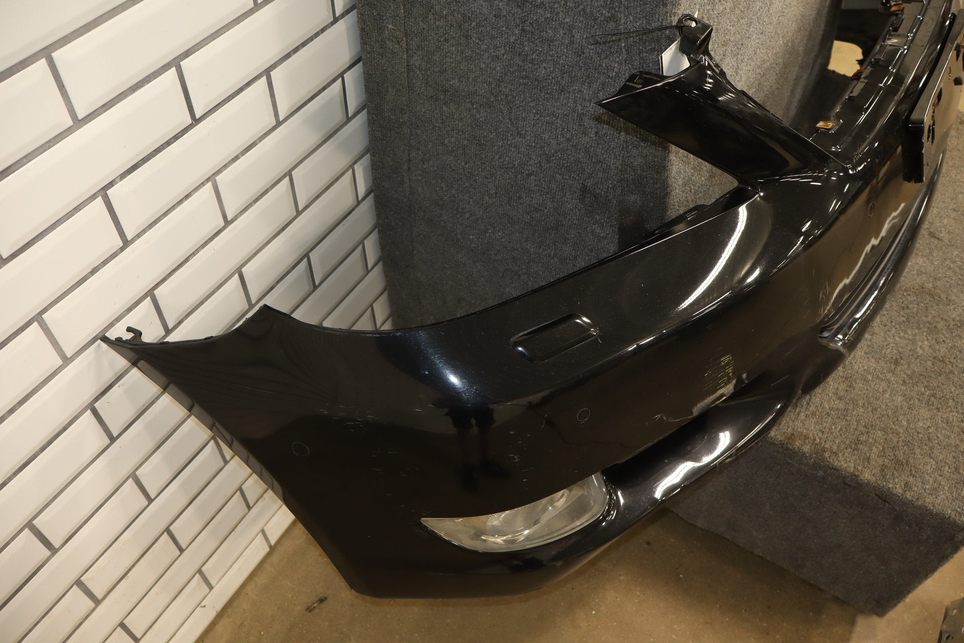2010-2012 Lexus LS460 Front Bumper Obsidian Black 212 | Damaged