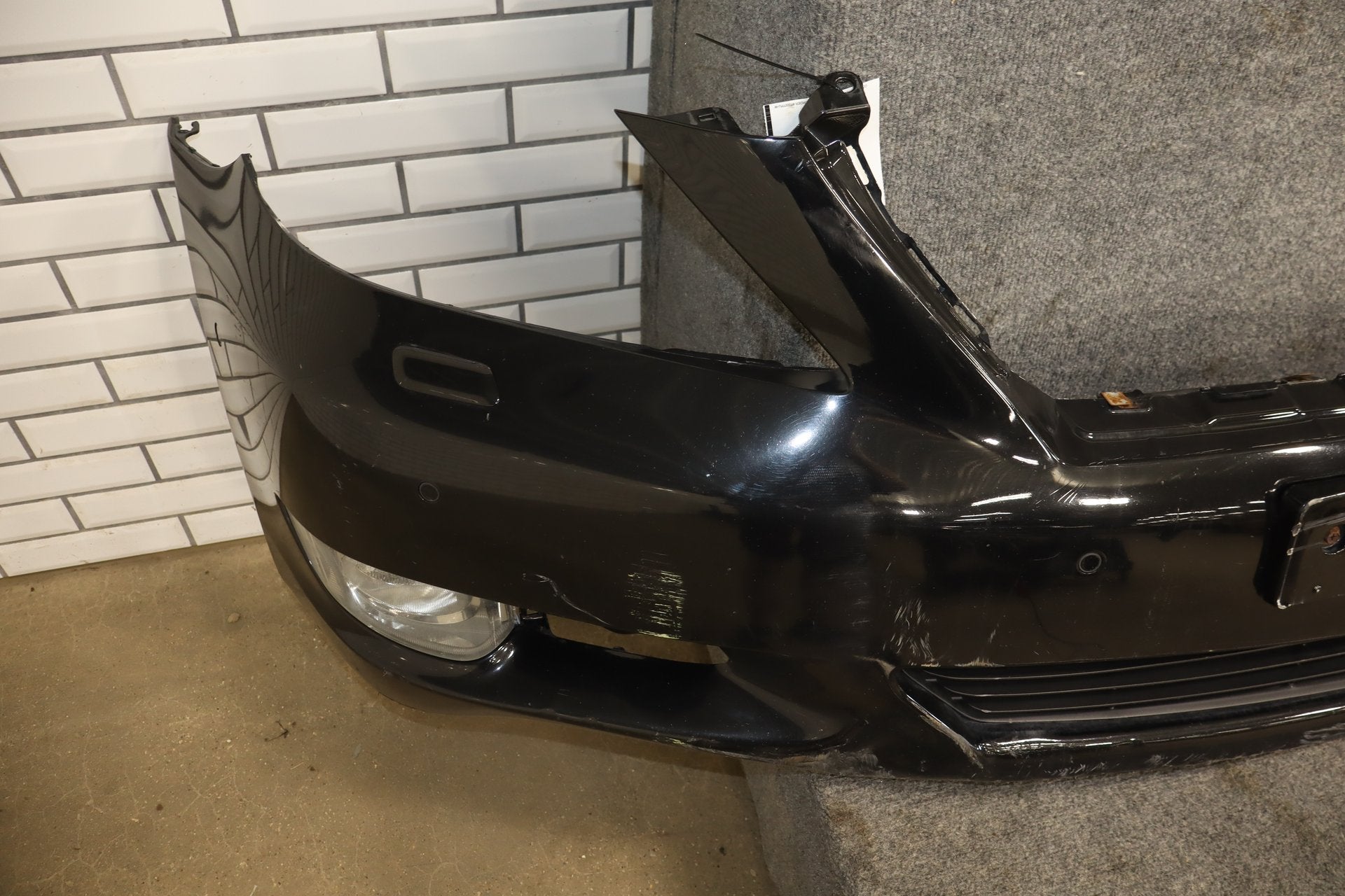 2010-2012 Lexus LS460 Front Bumper Obsidian Black 212 | Damaged