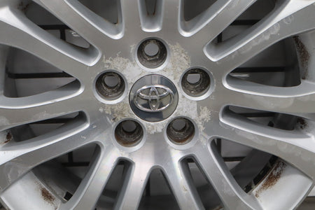 2010-2012 Toyota Sienna OEM 17x7 Split Spoke Alloy Wheel | Corrosion