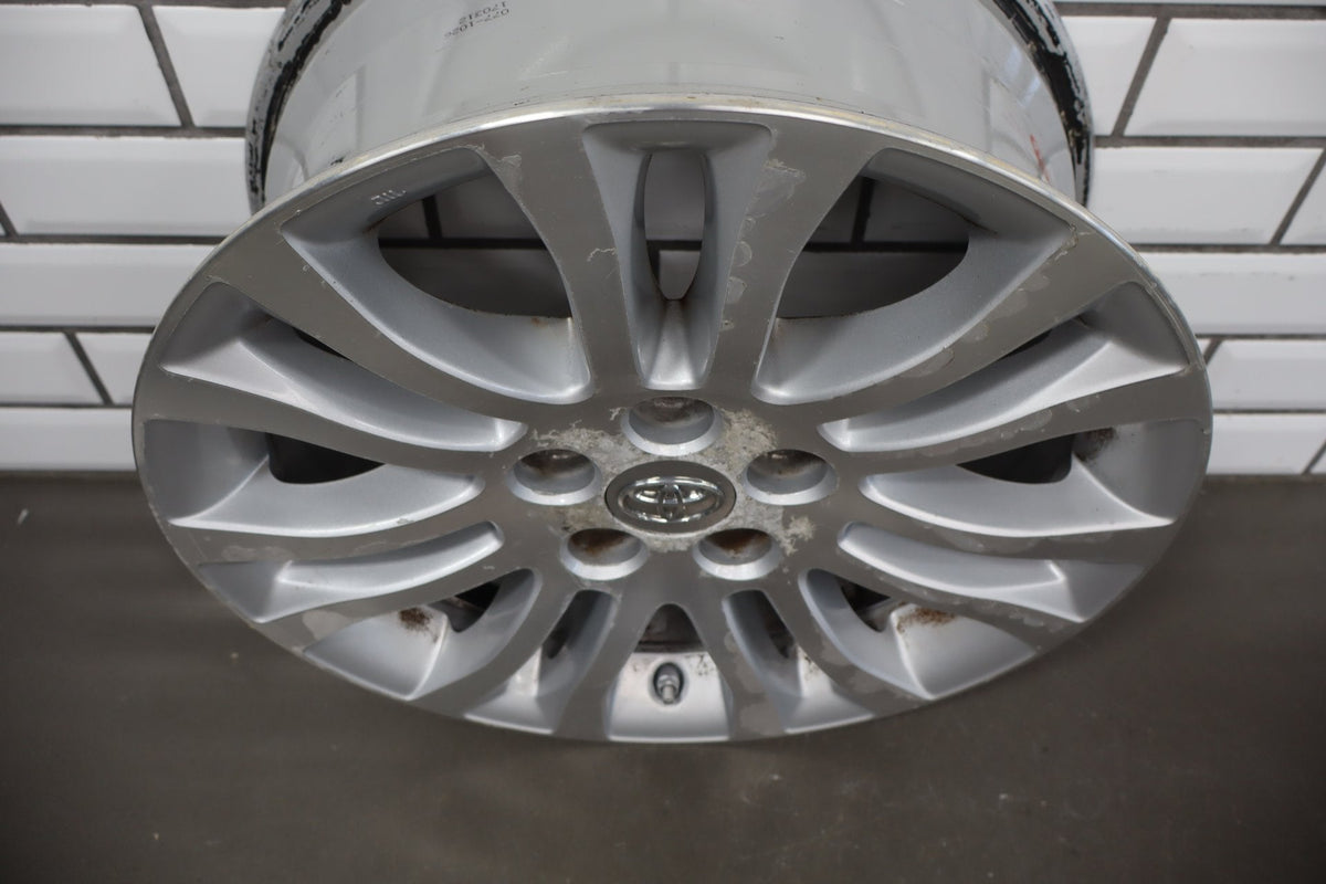 2010-2012 Toyota Sienna OEM 17x7 Split Spoke Alloy Wheel | Corrosion