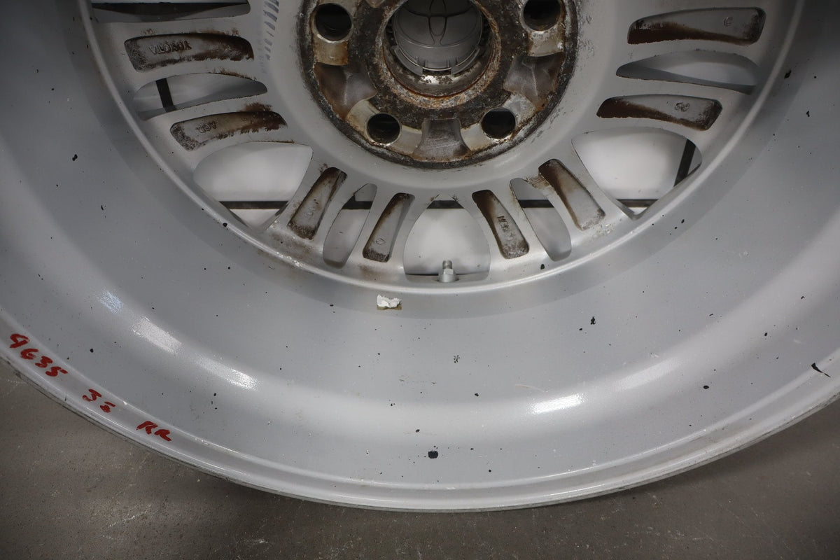 2010-2012 Toyota Sienna OEM 17x7 Split Spoke Alloy Wheel | Corrosion