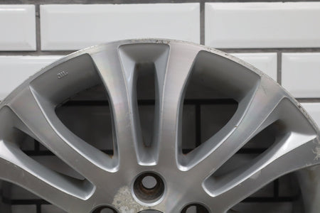 2010-2012 Toyota Sienna OEM 17x7 Split Spoke Alloy Wheel | Corrosion