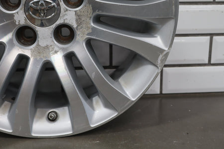 2010-2012 Toyota Sienna OEM 17x7 Split Spoke Alloy Wheel | Corrosion