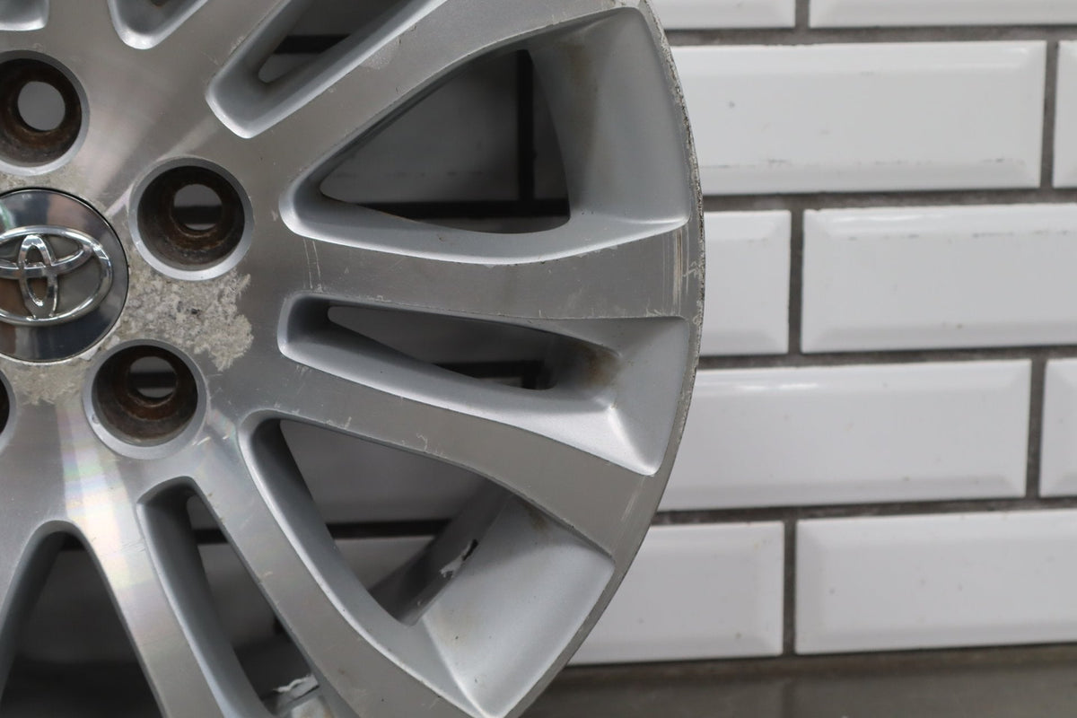 2010-2012 Toyota Sienna OEM 17x7 Split Spoke Alloy Wheel | Corrosion