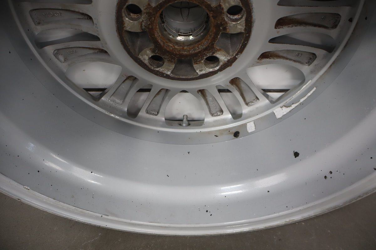 2010-2012 Toyota Sienna OEM 17x7 Split Spoke Alloy Wheel | Corrosion