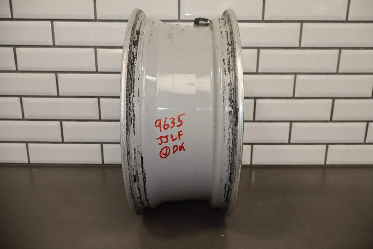2010-2012 Toyota Sienna OEM 17x7 Split Spoke Alloy Wheel | Corrosion