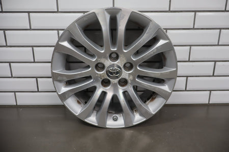 2010-2012 Toyota Sienna OEM 17x7 Split Spoke Alloy Wheel | Corrosion