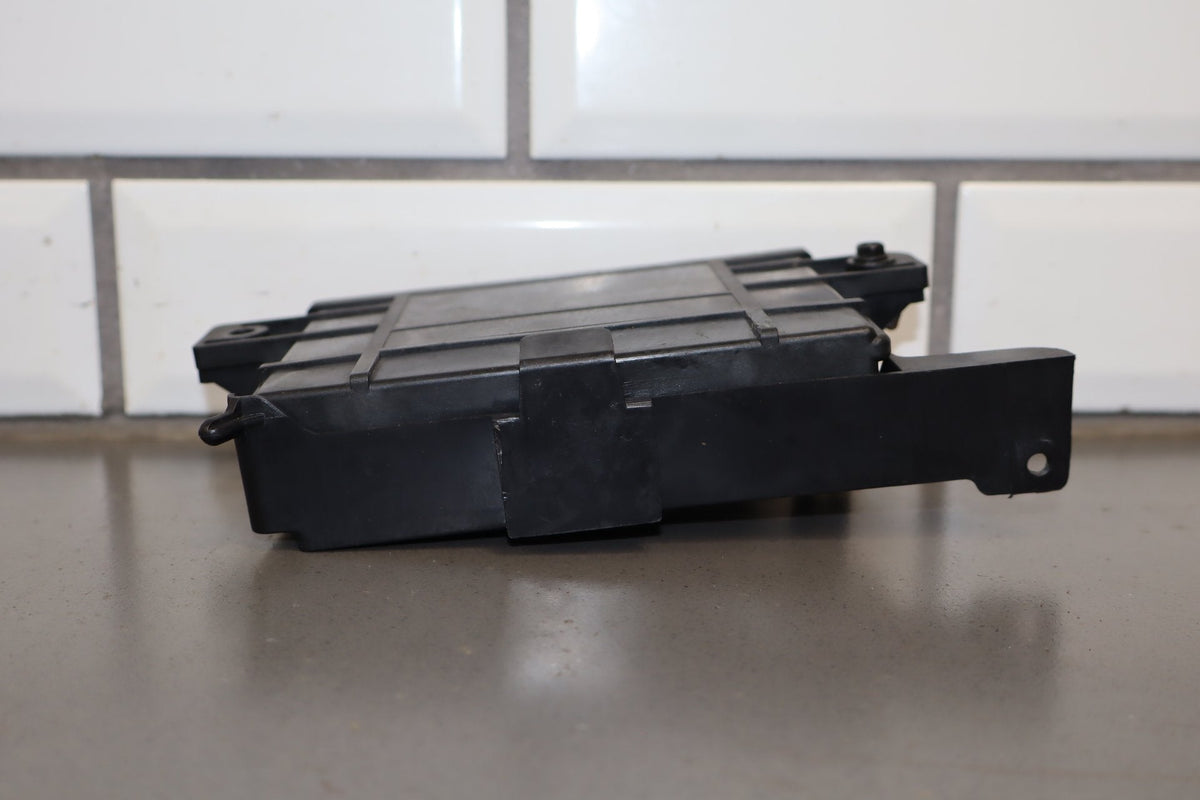 2010-2013 Chevrolet Corvette C6 Keyless Entry RFID Module 25971235