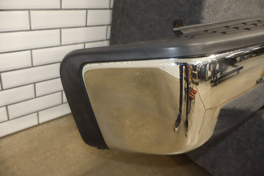 2010 - 2013 Chevrolet Silverado 1500 Rear Bumper White 50U