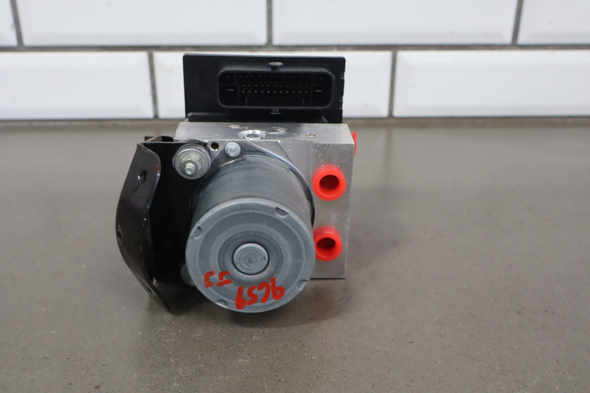 2010-2013 Jaguar XJ ABS Brake Unit OEM