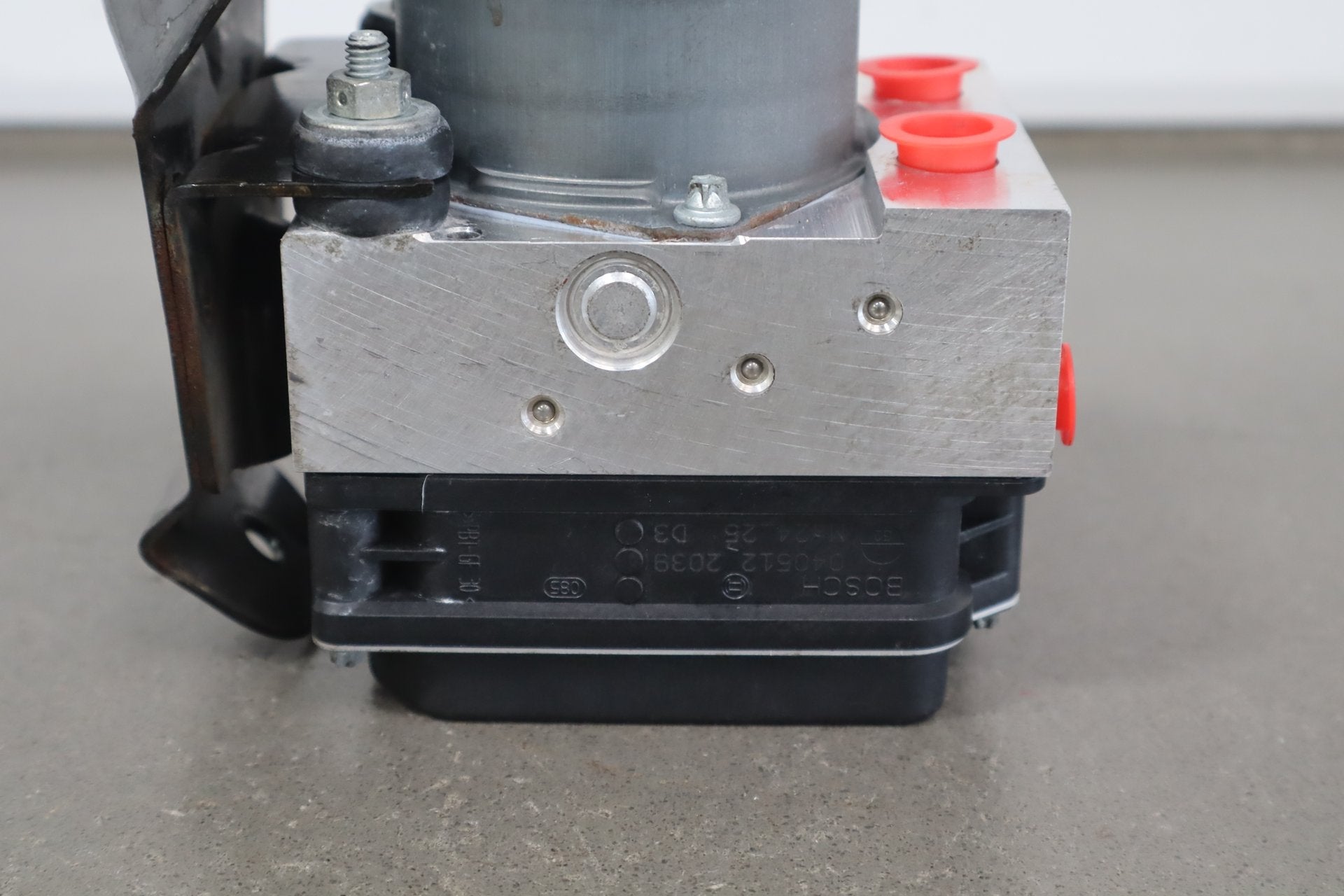 2010-2013 Jaguar XJ ABS Brake Unit OEM