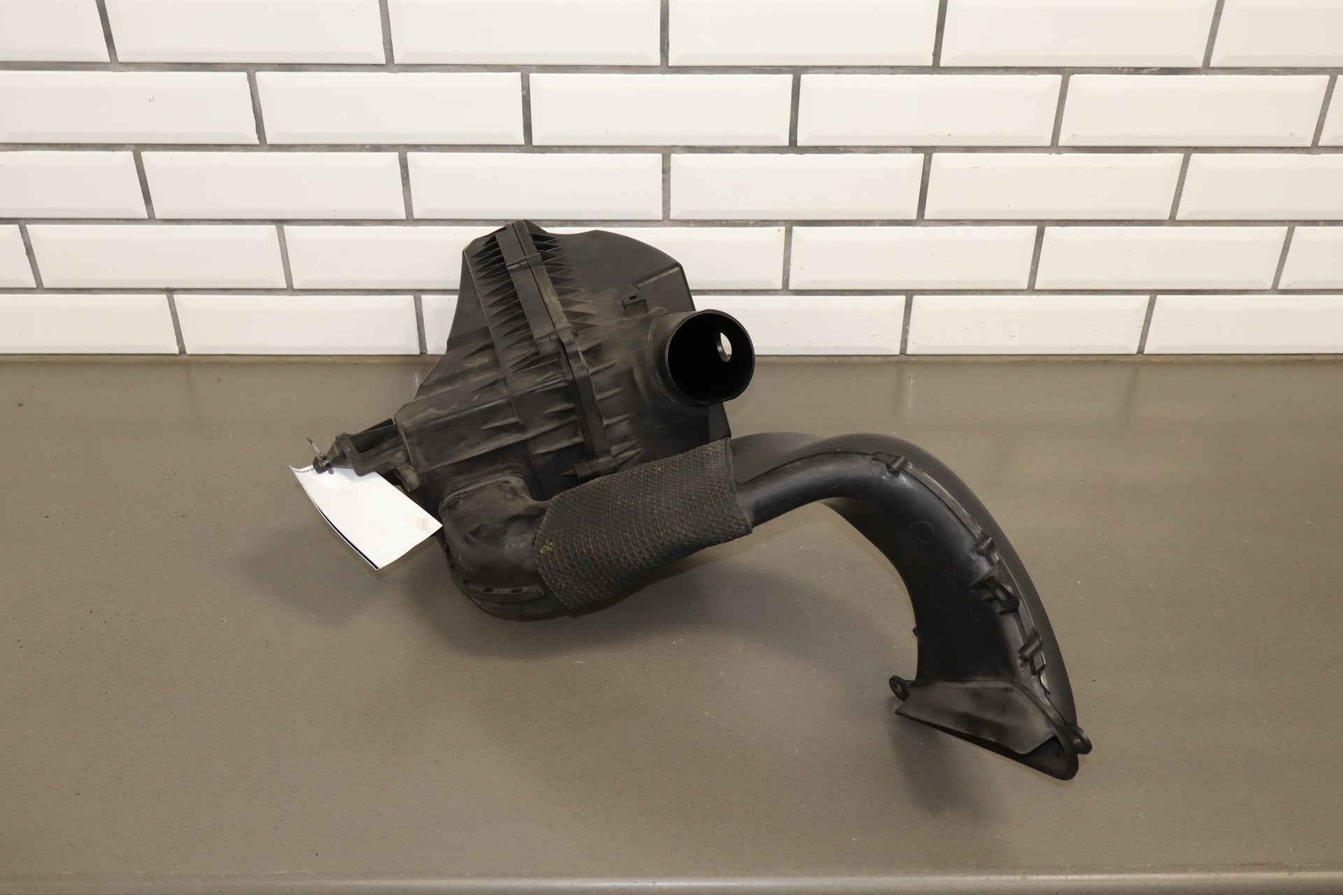 2010-2013 Jaguar XJ Air Cleaner OEM