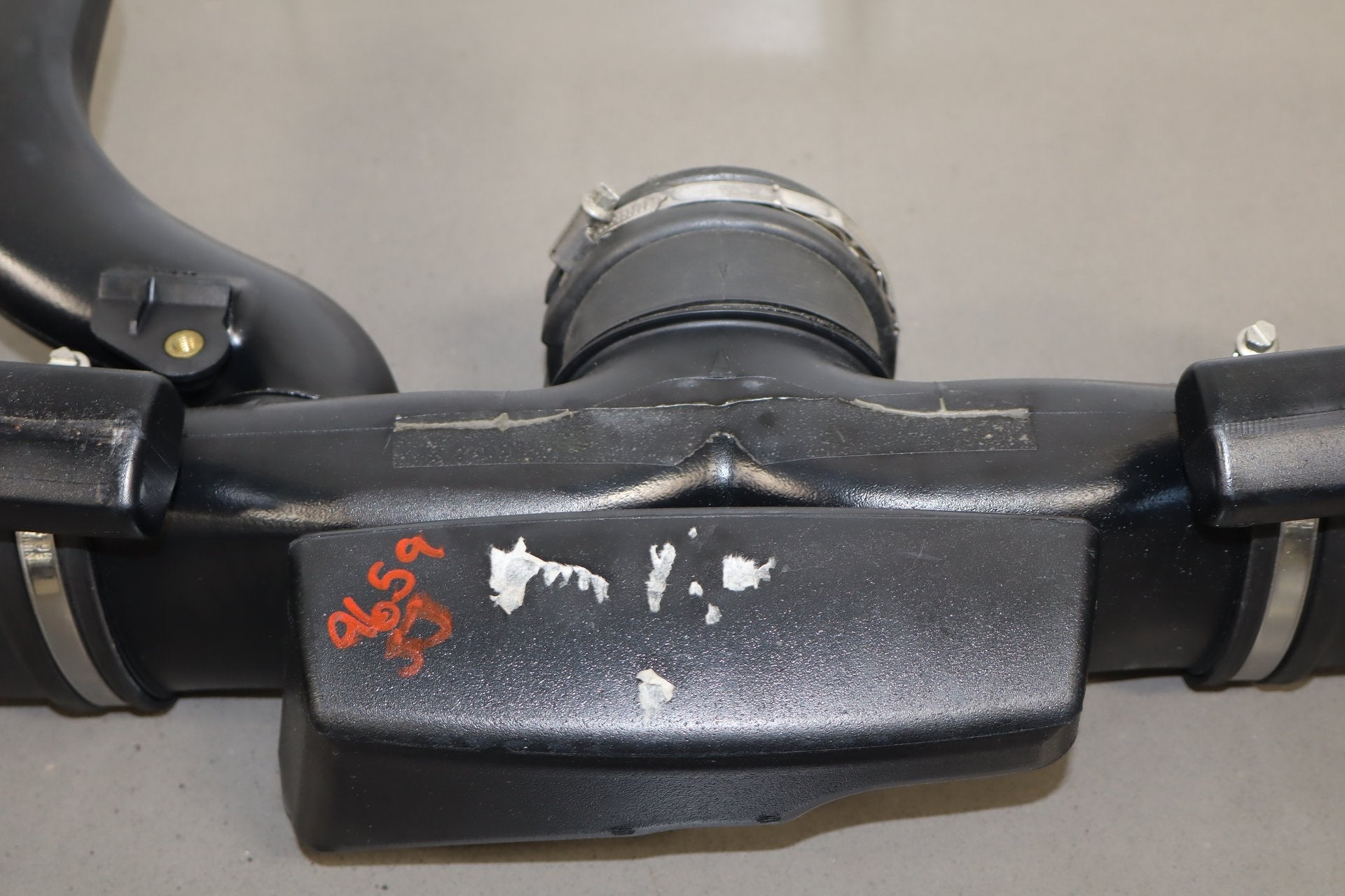 2010-2013 Jaguar XJ Air Cleaner OEM