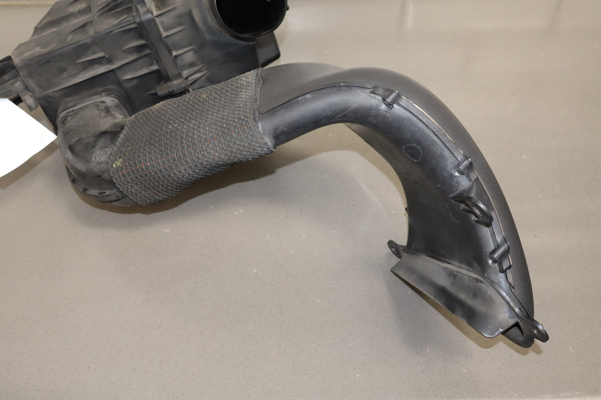 2010-2013 Jaguar XJ Air Cleaner OEM