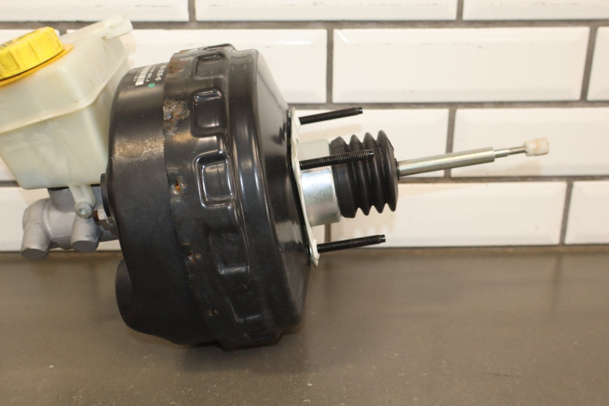 2010-2013 Jaguar XJ Brake Booster OEM