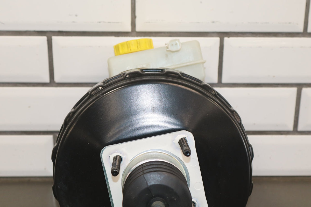 2010-2013 Jaguar XJ Brake Booster OEM