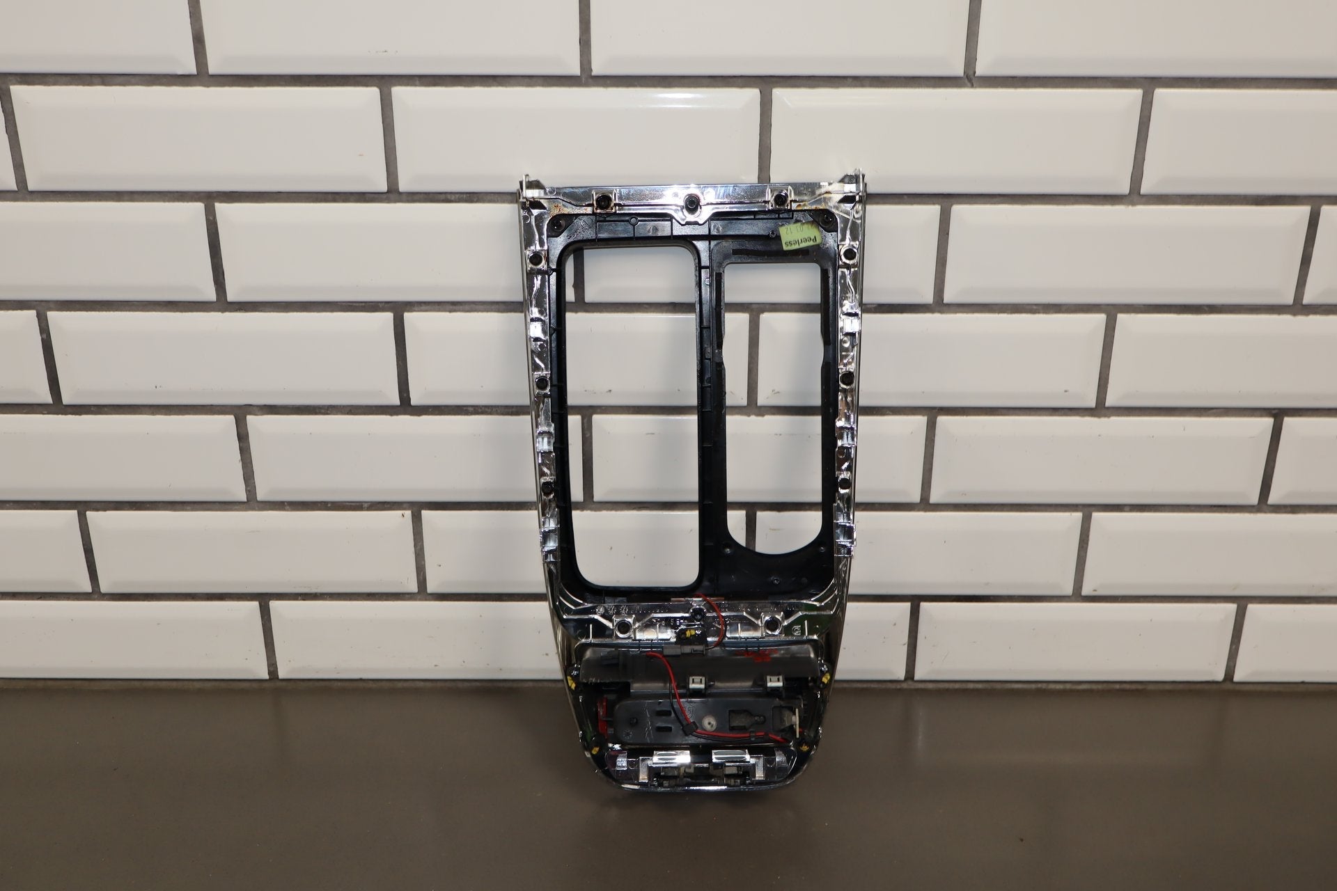 2010-2013 Jaguar XJ Centre Console Ivory IVNA