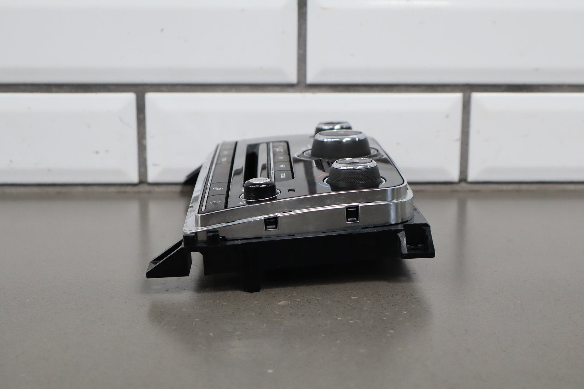 2010-2013 Jaguar XJ Climate Control OEM