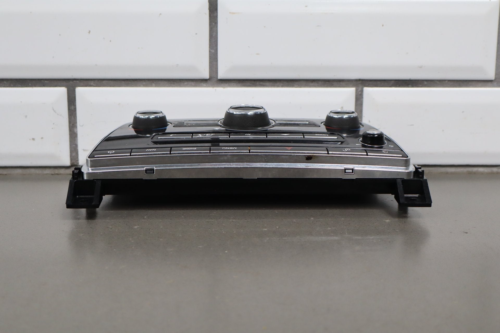 2010-2013 Jaguar XJ Climate Control OEM