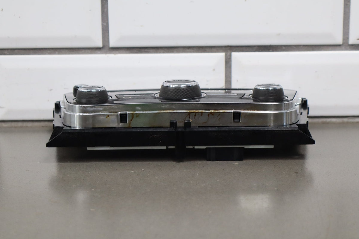 2010-2013 Jaguar XJ Climate Control OEM