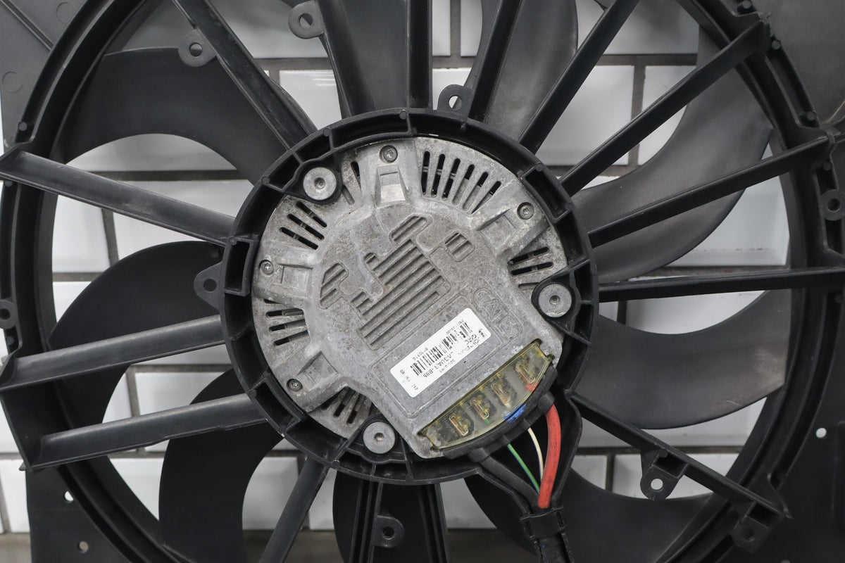 2010-2013 Jaguar XJ Cooling Fan OEM