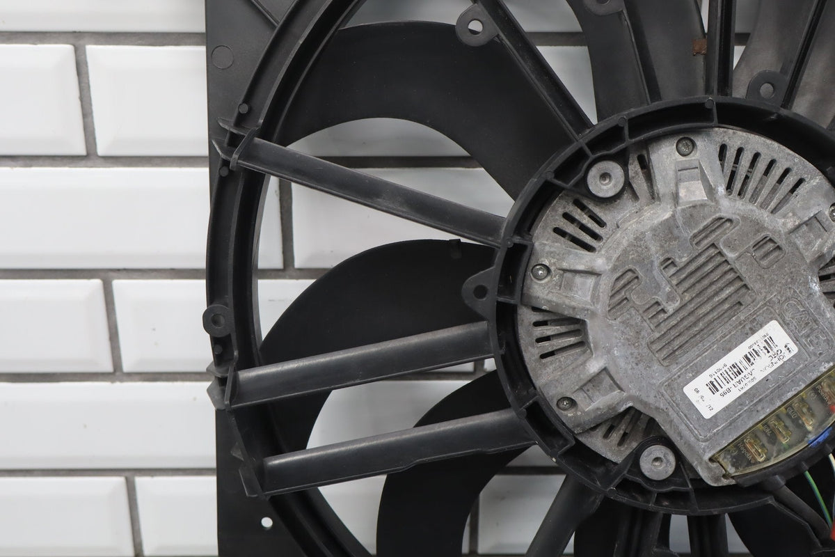 2010-2013 Jaguar XJ Cooling Fan OEM