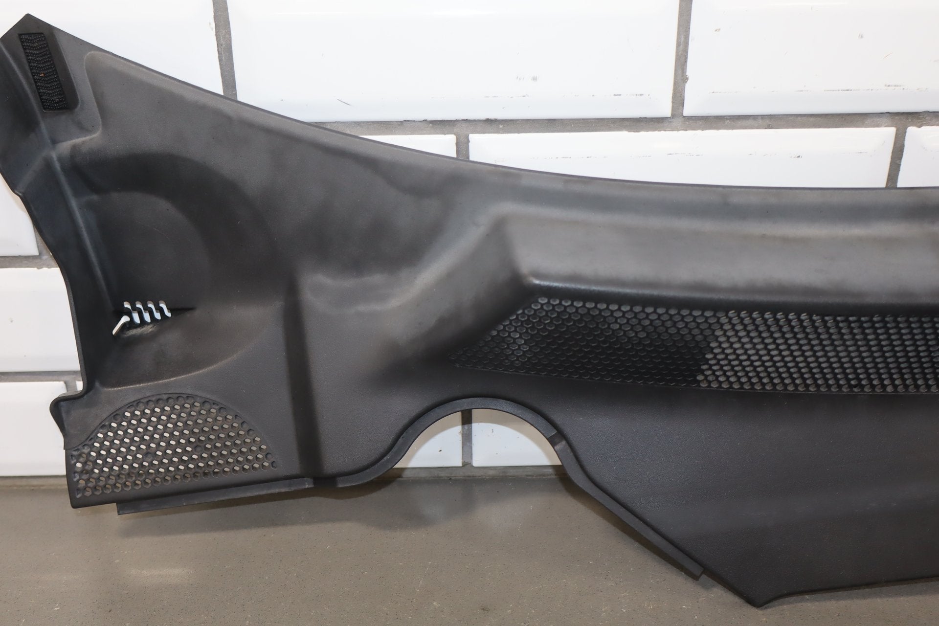 2010-2013 Jaguar XJ Cowl Vent Panel OEM