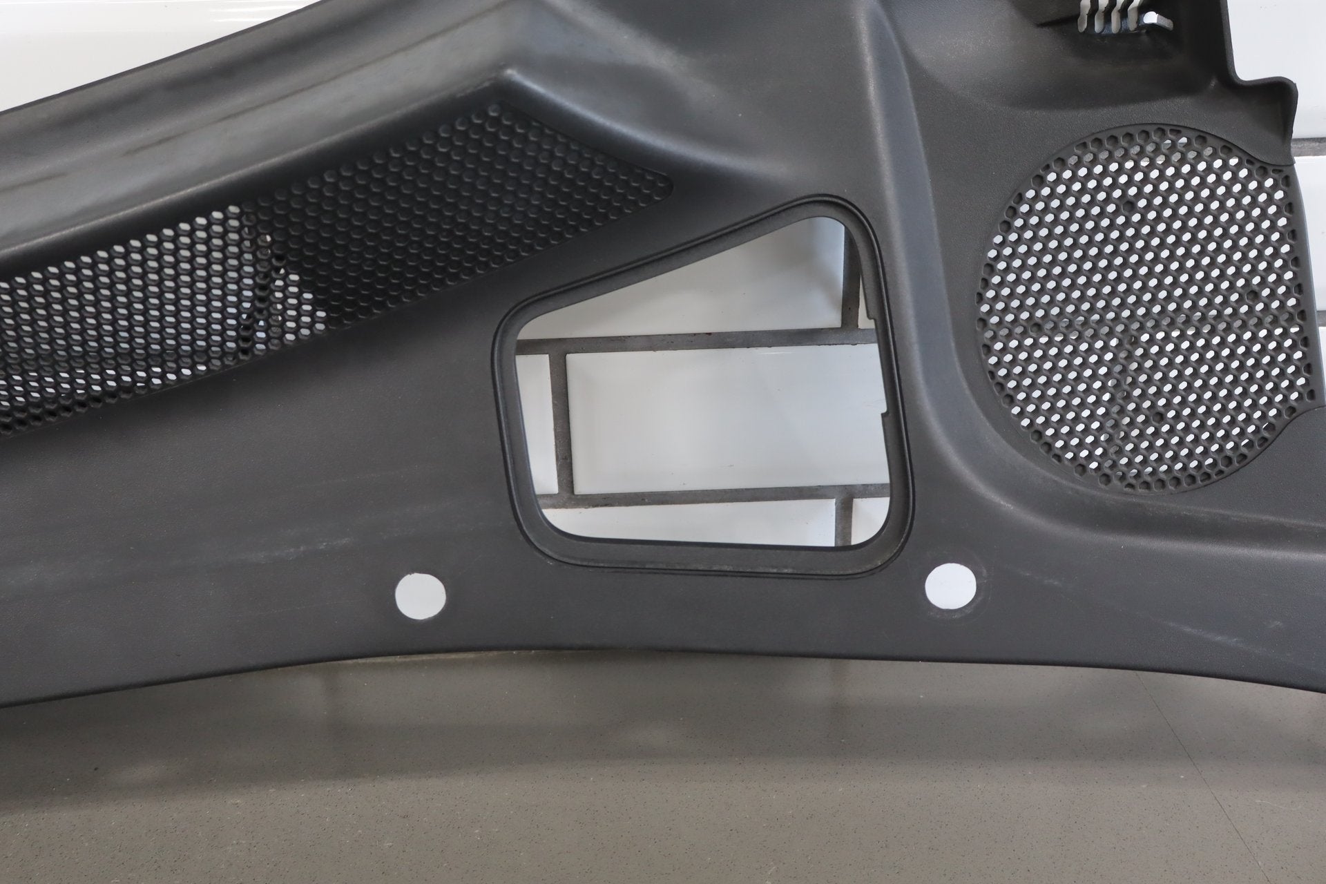 2010-2013 Jaguar XJ Cowl Vent Panel OEM