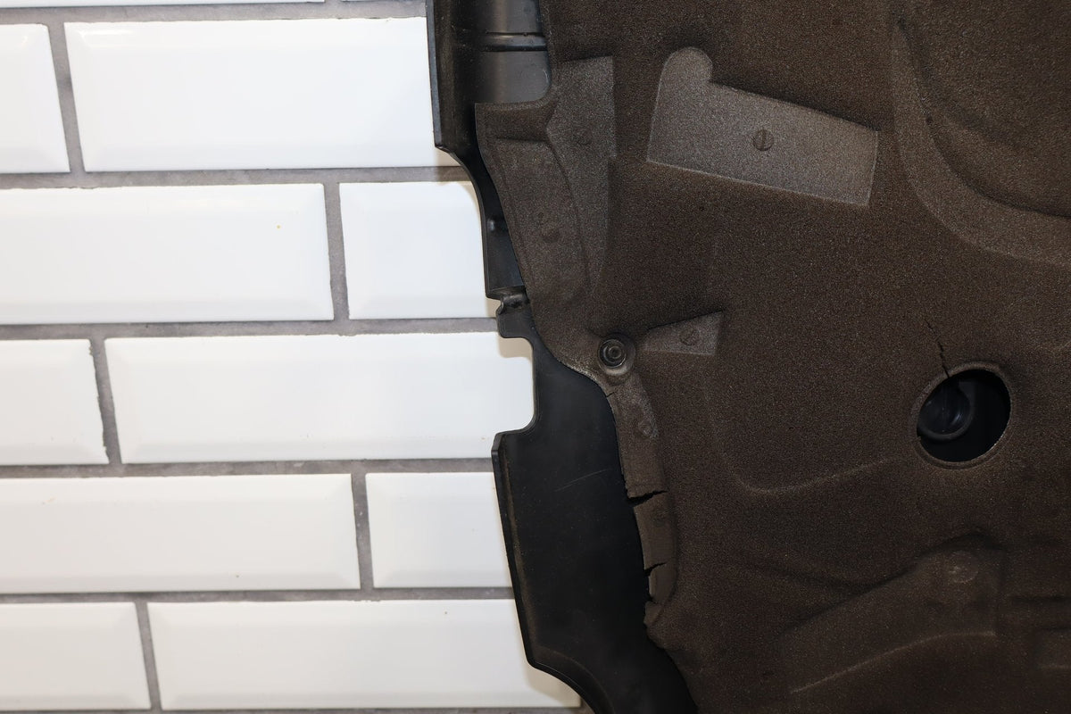 2010-2013 Jaguar XJ Engine Cover OEM