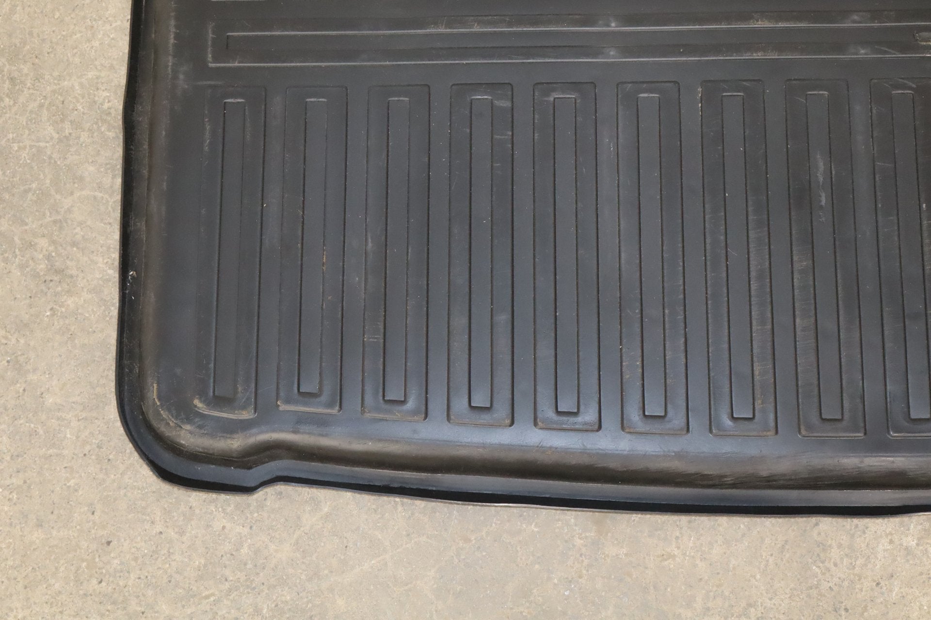 2010-2013 Jaguar XJ Floor Mats OEM
