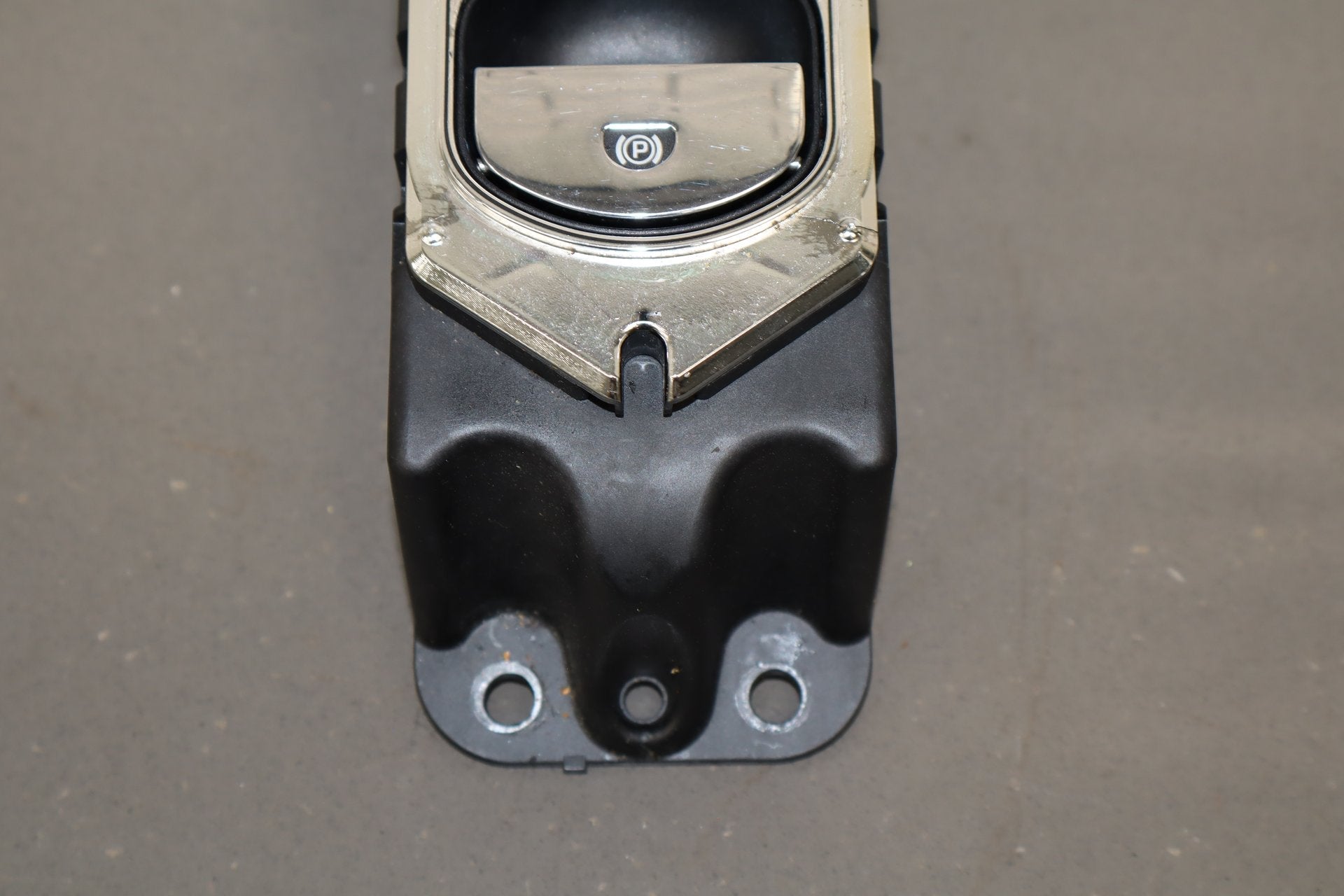 2010-2013 Jaguar XJ Floor Shifter OEM