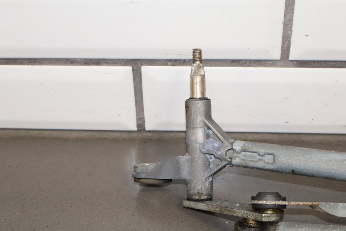 2010-2013 Jaguar XJ Front Wiper Motor OEM