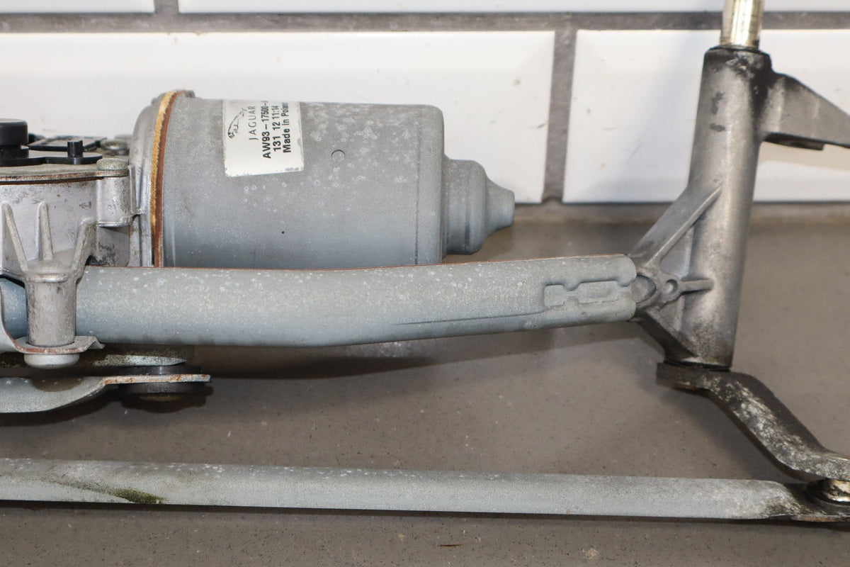 2010-2013 Jaguar XJ Front Wiper Motor OEM