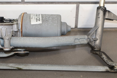 2010-2013 Jaguar XJ Front Wiper Motor OEM