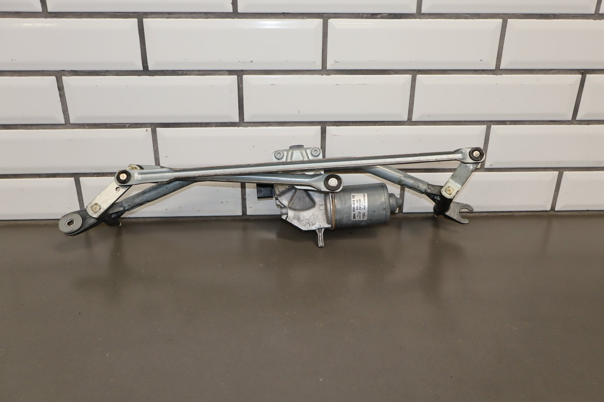 2010-2013 Jaguar XJ Front Wiper Motor OEM