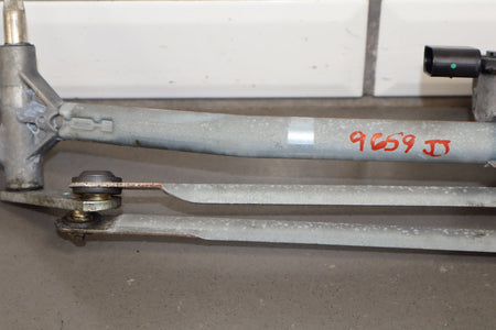 2010-2013 Jaguar XJ Front Wiper Motor OEM
