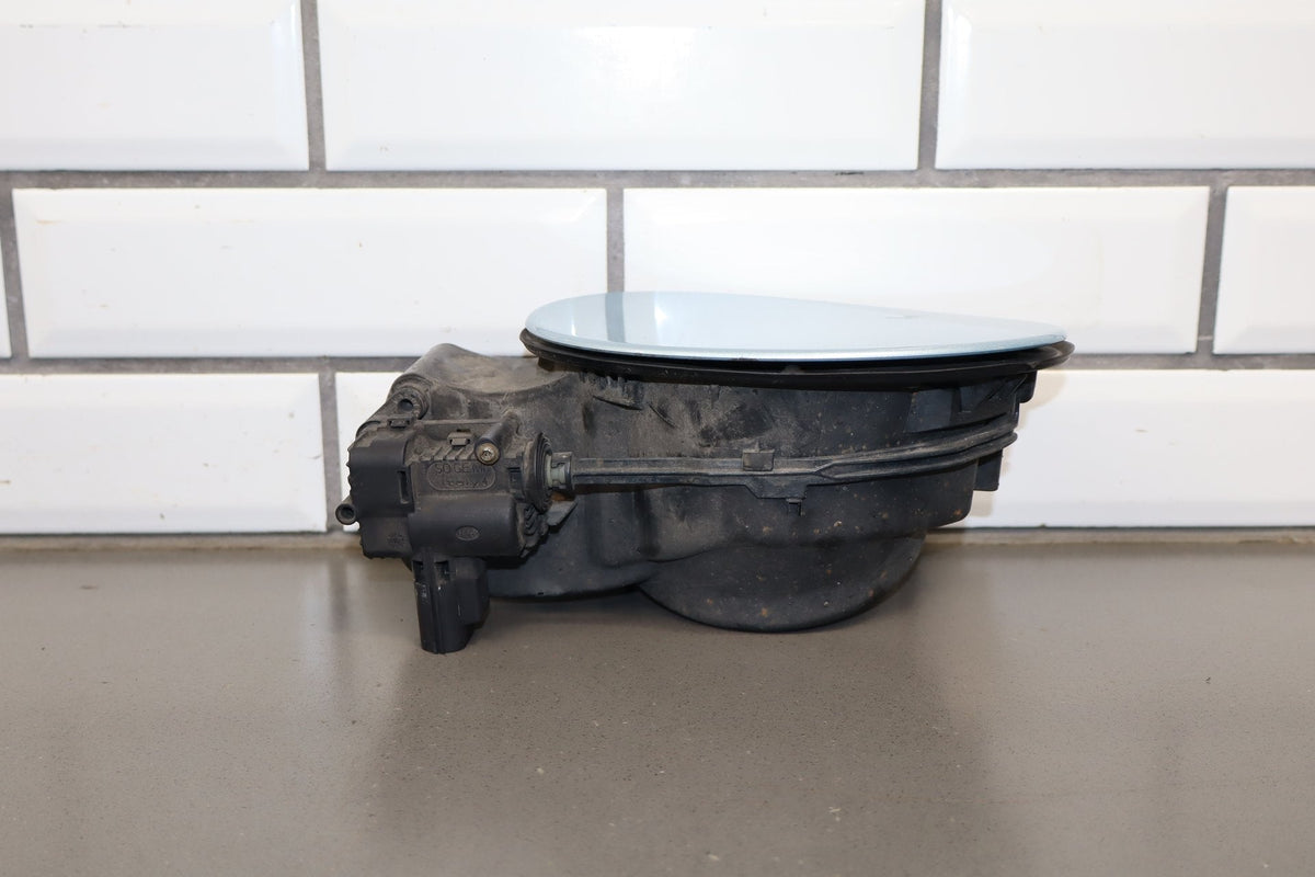 2010-2013 Jaguar XJ Fuel Filler Door Rhodium Silver RDSL