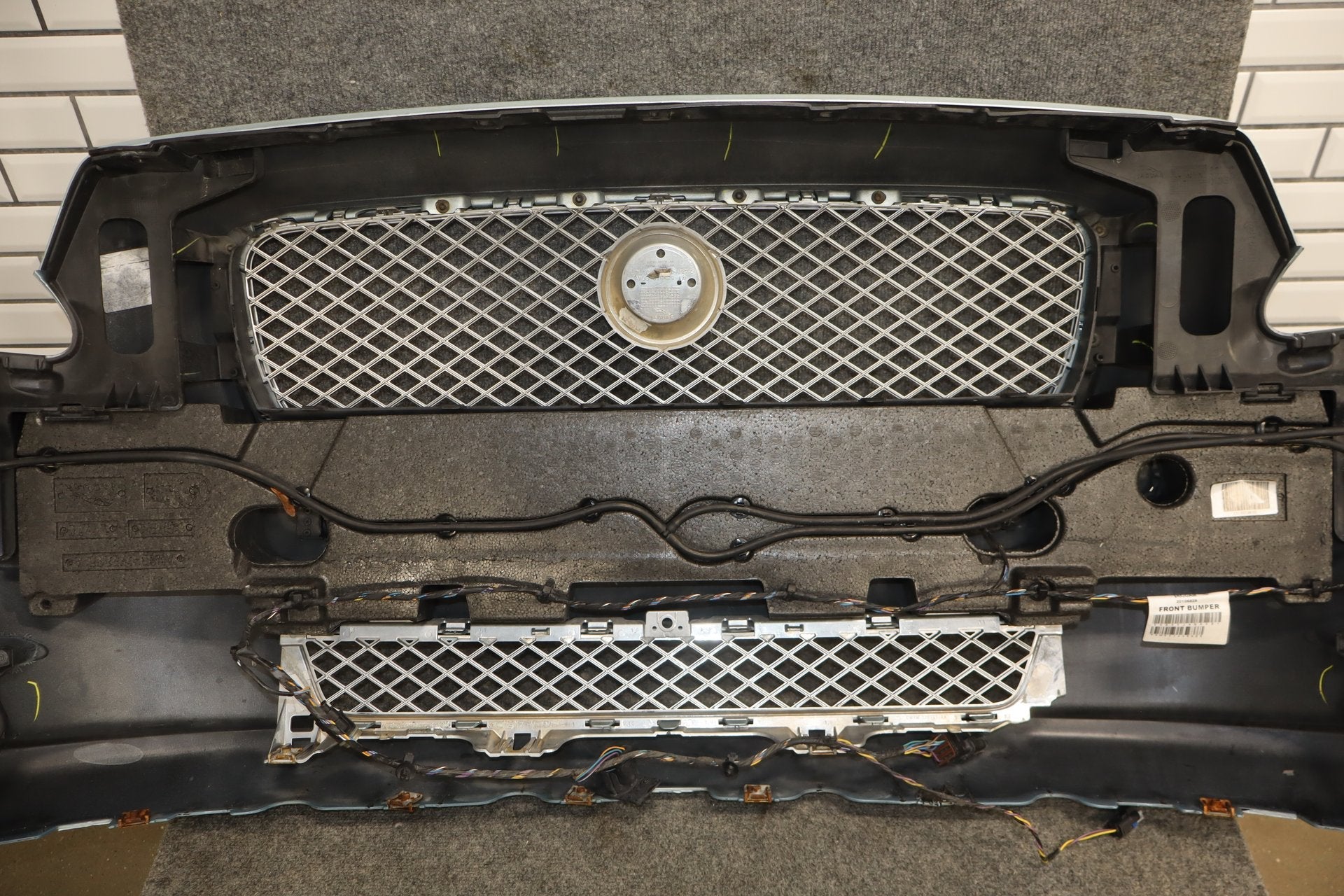 2010-2013 Jaguar XJ L Portfolio Front Bumper Rhodium Silver RDSL