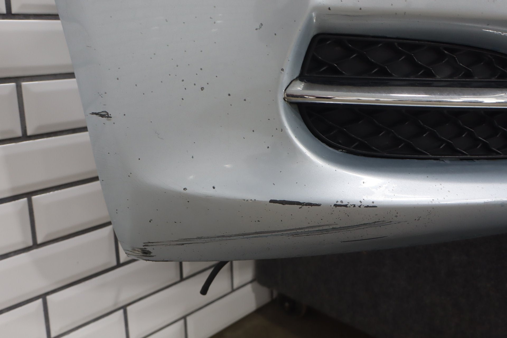2010-2013 Jaguar XJ L Portfolio Front Bumper Rhodium Silver RDSL