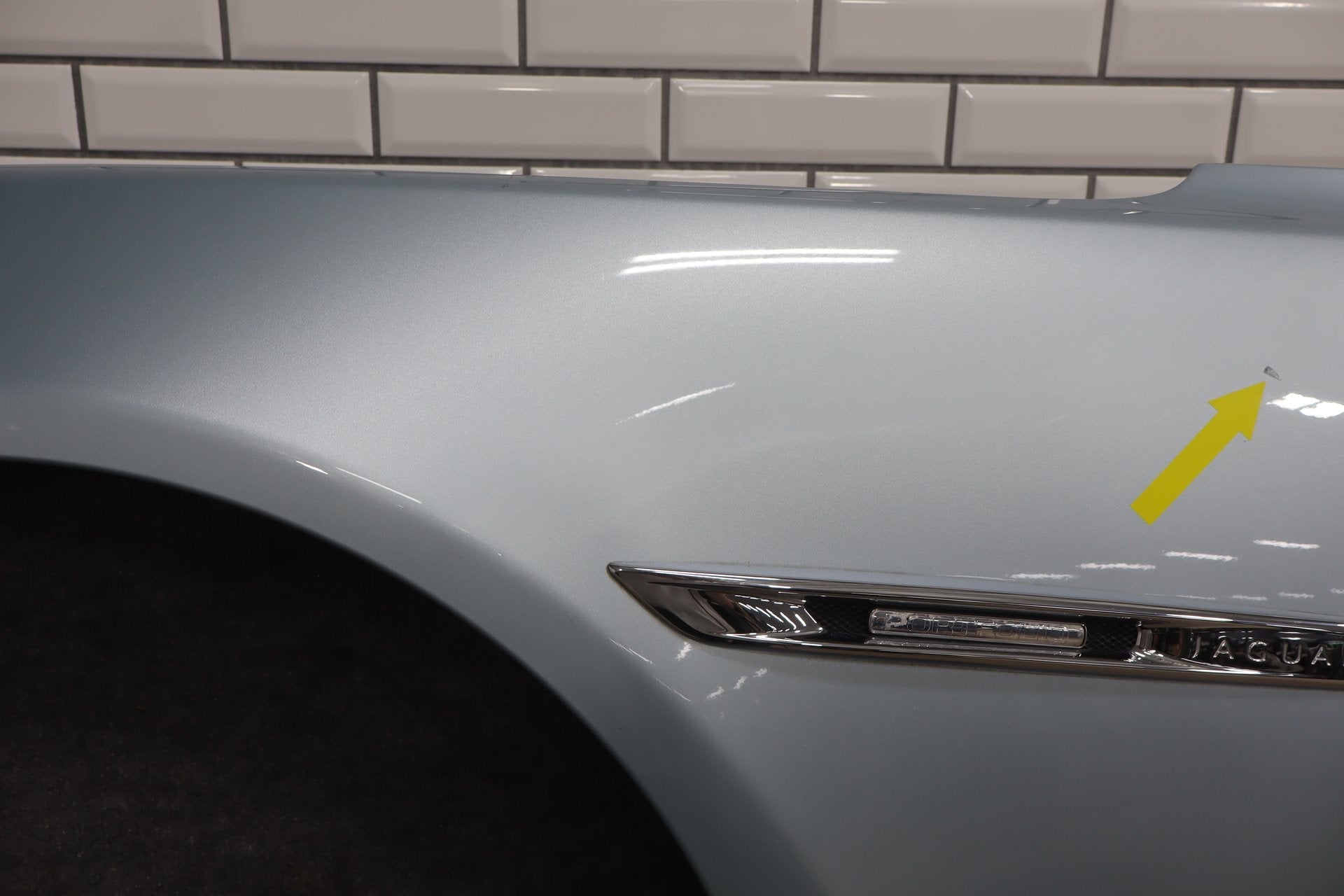 2010-2013 Jaguar XJ L Portfolio Left Fender Rhodium Silver RDSL