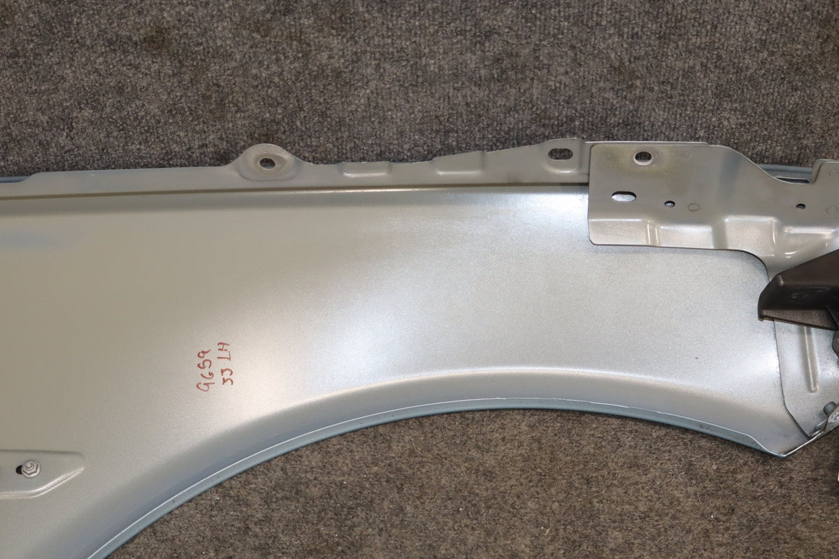 2010-2013 Jaguar XJ L Portfolio Left Fender Rhodium Silver RDSL