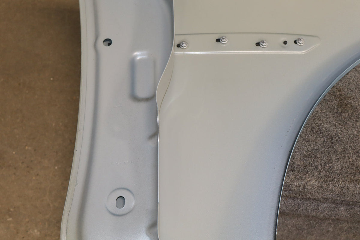 2010-2013 Jaguar XJ L Portfolio Left Fender Rhodium Silver RDSL