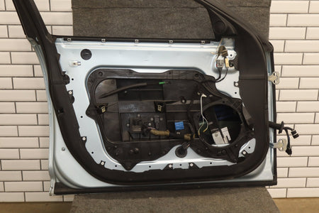 2010-2013 Jaguar XJ L Portfolio Left Front Door Rhodium Silver RDSL